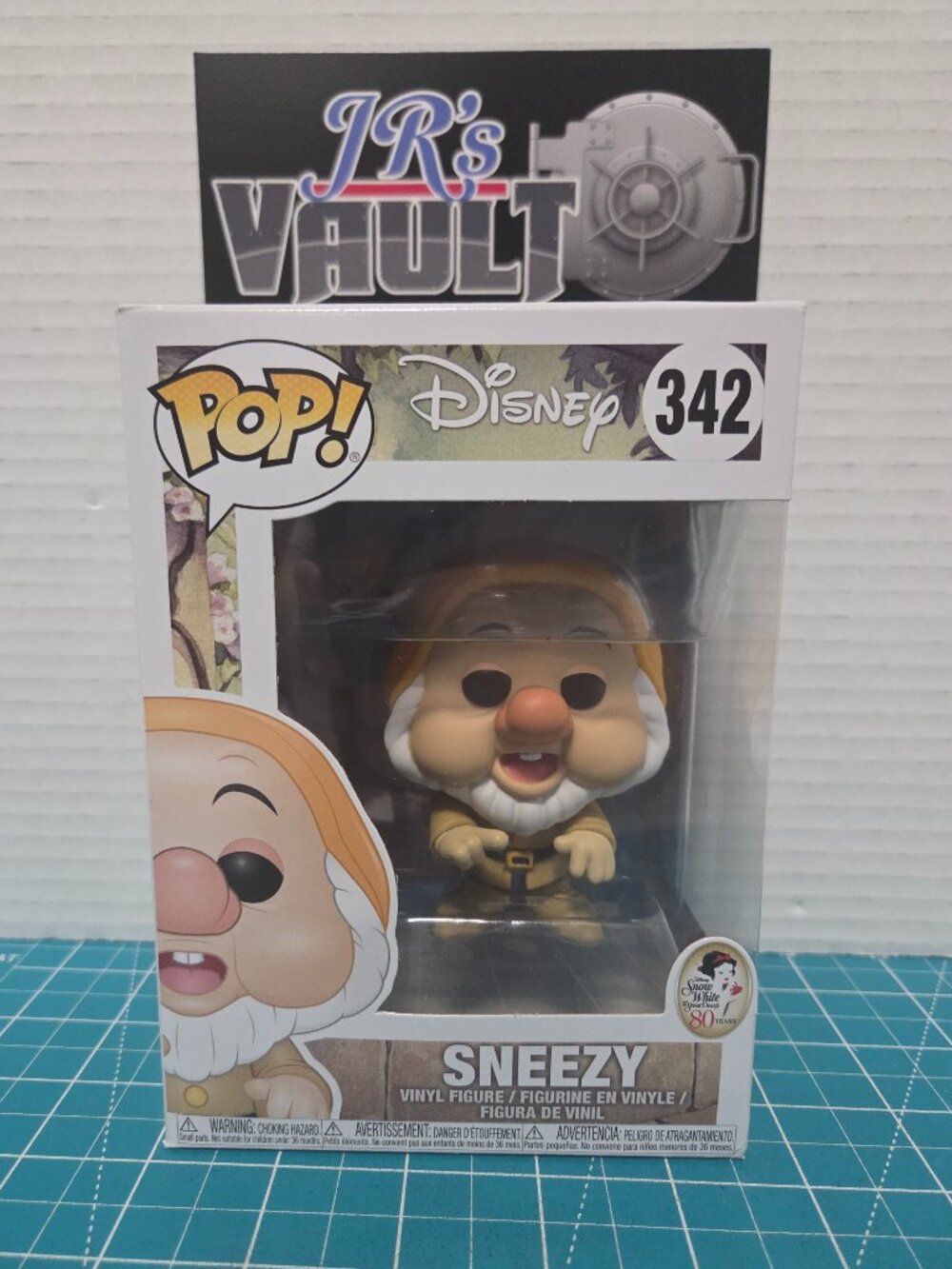 Funko POP Disney Snow White and the 7 Dwarfs Sneezy 342 Vinyl Figure